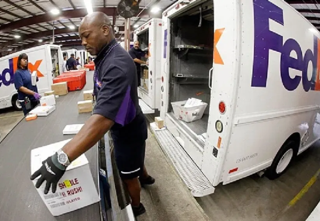 Landing a Seasonal Job at FedEx